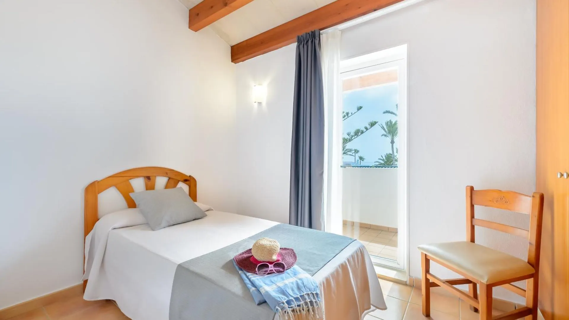 *** Lägenhetshotell Vibra Blanc Cottage Apartmentos - 3Sup Sa Caleta Spanien