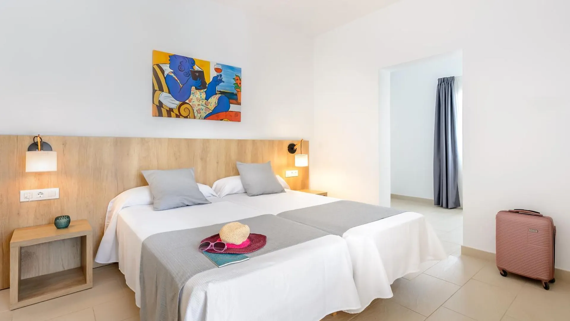 Vibra Blanc Cottage Apartmentos - 3Sup Sa Caleta 3*,  Espanha