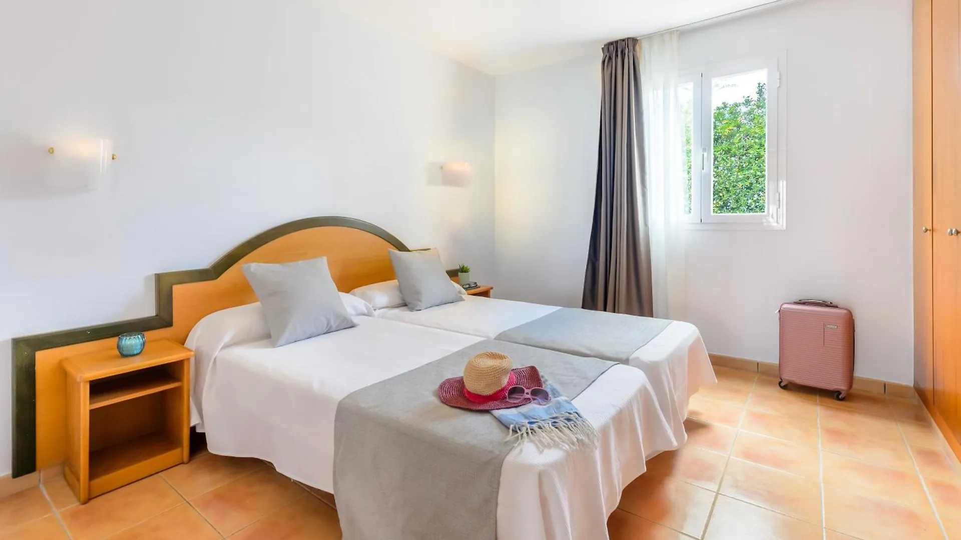 Apart-hotel Vibra Blanc Cottage Apartmentos - 3Sup Sa Caleta