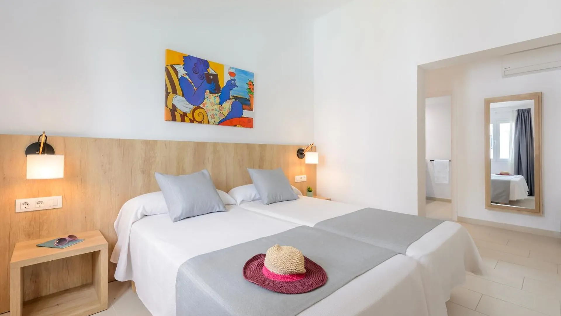 *** Apart-hotel Vibra Blanc Cottage Apartmentos - 3Sup Sa Caleta Espanha