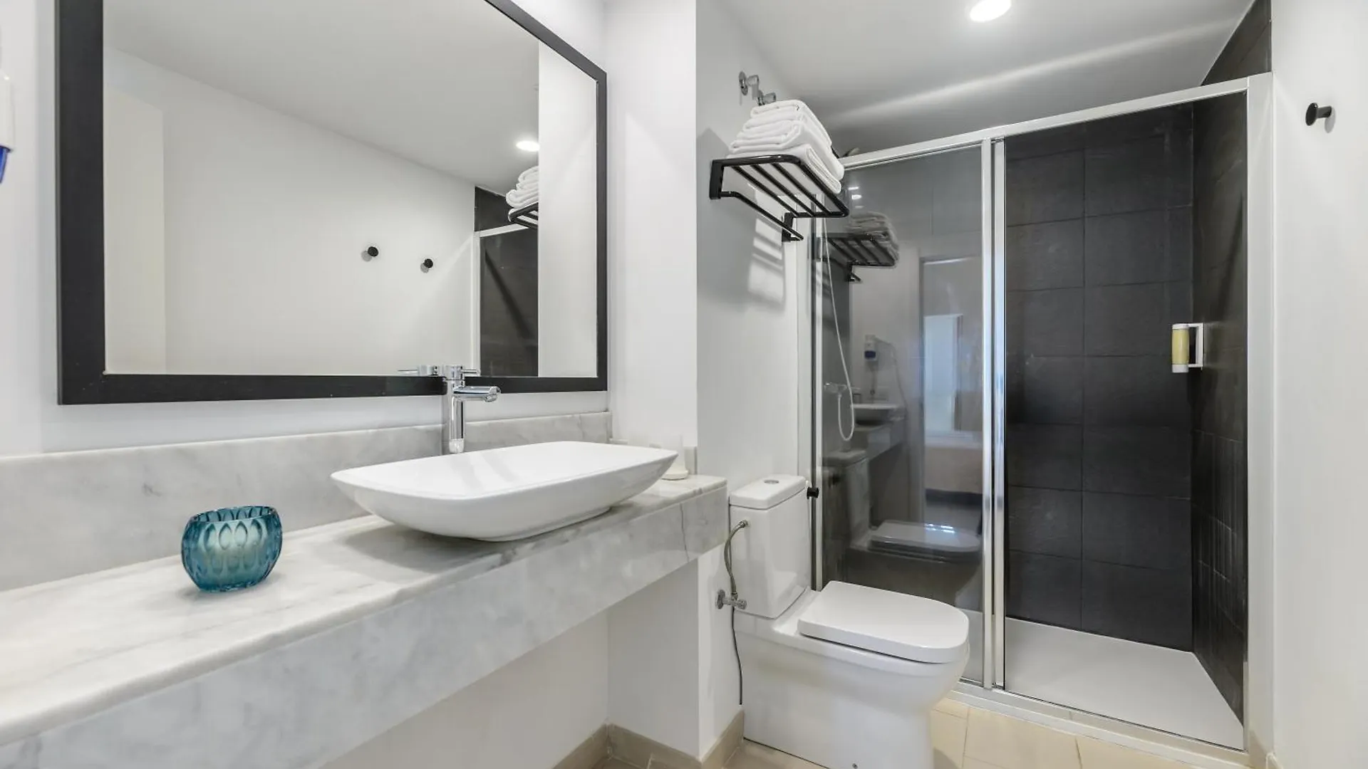 Vibra Blanc Cottage Apartmentos - 3Sup Sa Caleta